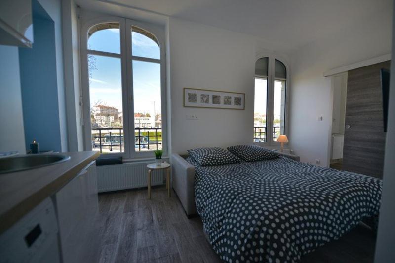 בסאנקון Appartment Les Suites Du Parc חדר תמונה